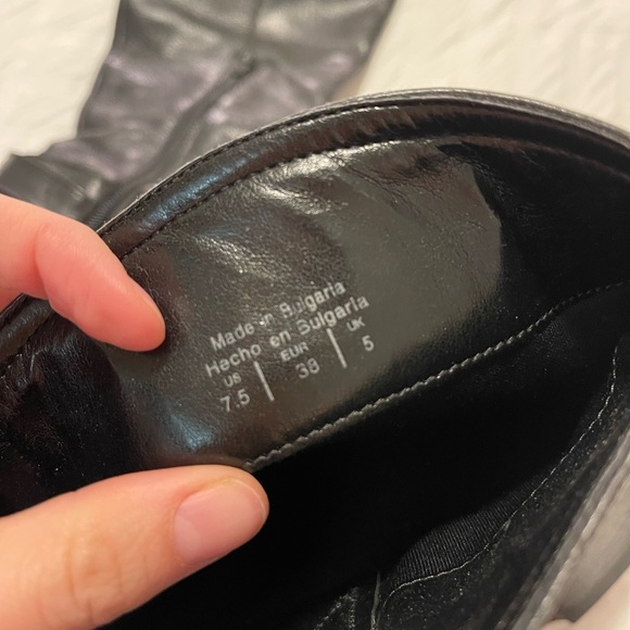 Also black leather boots, size 7.5 - Picture 4 of 4